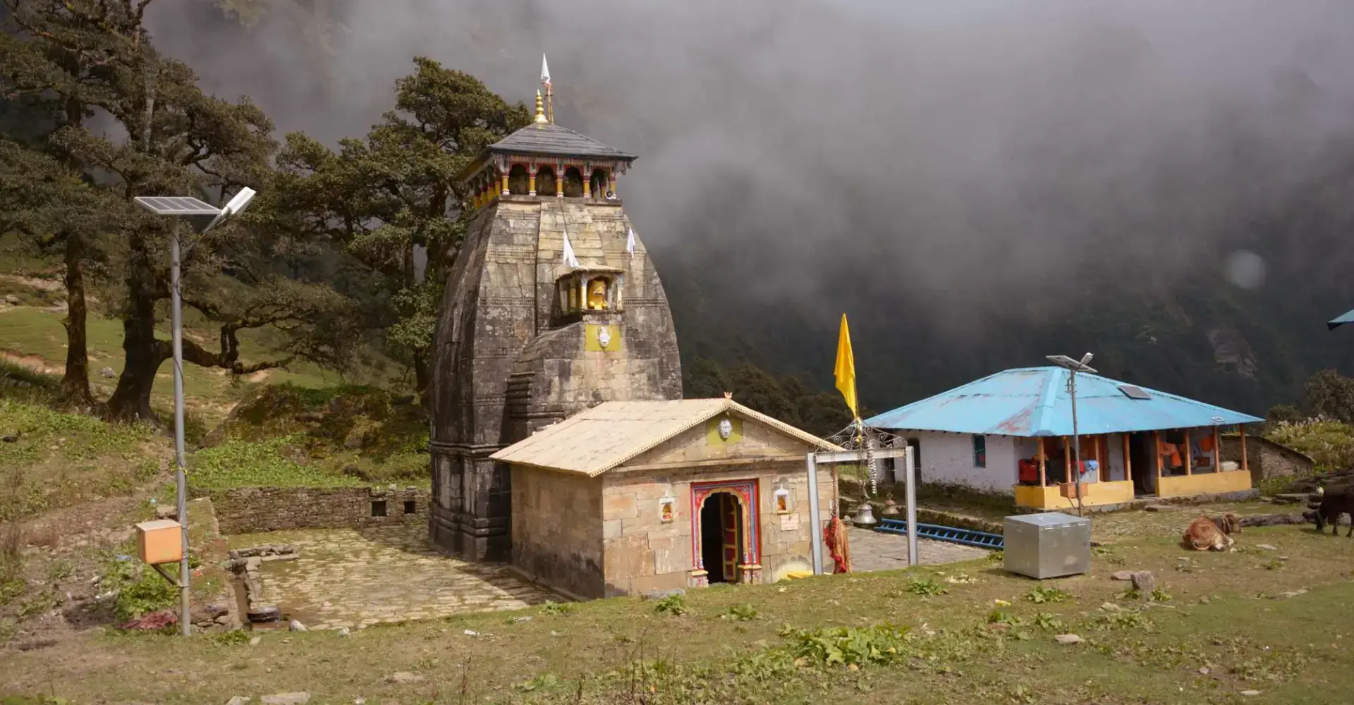 Madhyamaheshwar Dham Temple